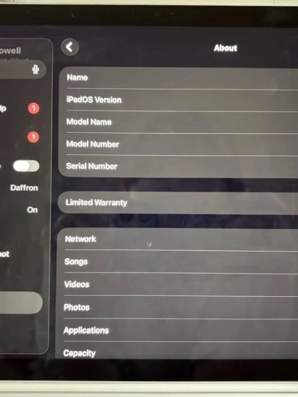 Apple iPad 16 with White magic Keyboard and Apple Pencil